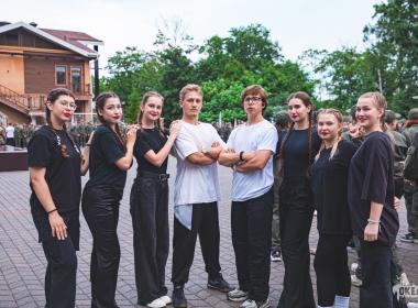 На Дальнем Востоке завершилась межрегиональная смена от Центра «ВОИН» «Время юных героев»