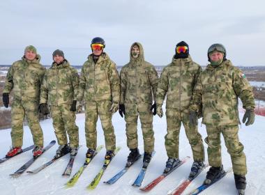 Инструкторы Центра «ВОИН» встали на горные лыжи