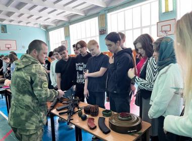 Инструкторы Центра «ВОИН» провели мастер-классы в рамках «Родительского форума»