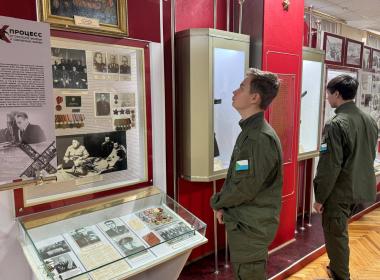 Хабаровские курсанты прошли по дорогам Победы в Военно-историческом музее Восточного военного округа